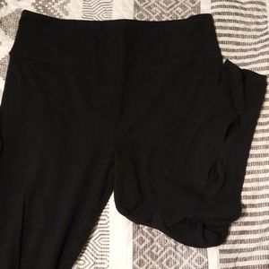 Mossimo Cutout black leggings